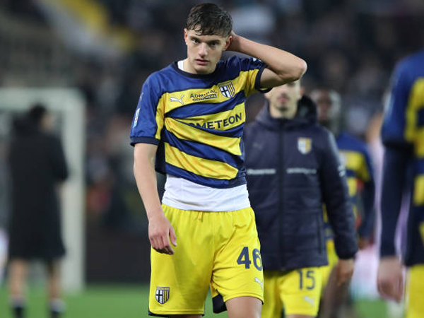 Inter Susun Strategi Danai Pembelian Giovanni Leoni Senilai 35 Juta Euro